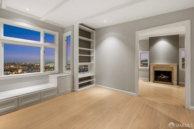 376 Hill Street, San Francisco, CA 94114