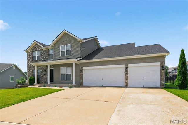 4628 Darkwoods Drive, Wentzville, MO 63385