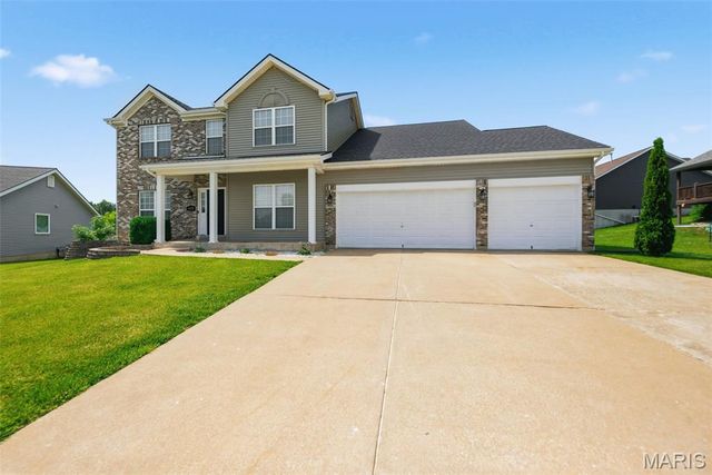 4628 Darkwoods Drive, Wentzville, MO 63385