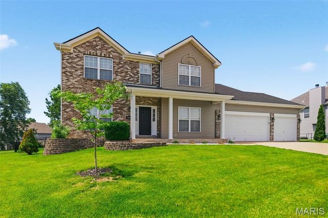 4628 Darkwoods Drive, Wentzville, MO 63385