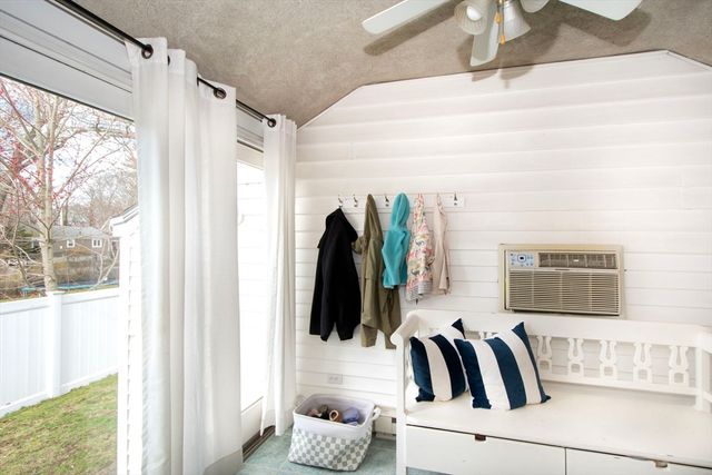 14 Sumner Ave, Braintree, MA 02184