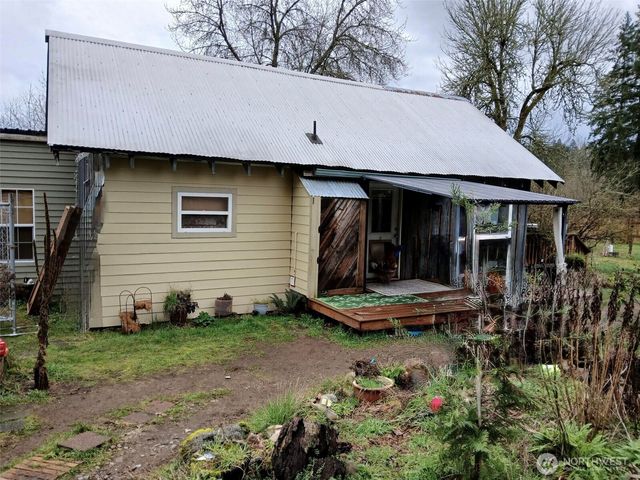 25115 72nd Avenue E, Graham, WA 98338