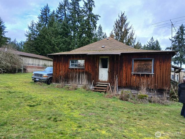 25115 72nd Avenue E, Graham, WA 98338