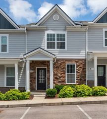 809 Dallas Dr, Columbia, TN 38401
