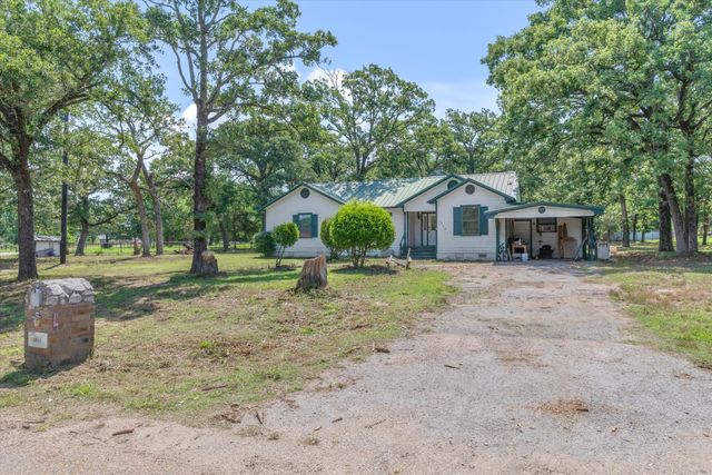 1413 Vz County Road 2414, Canton, TX 75103