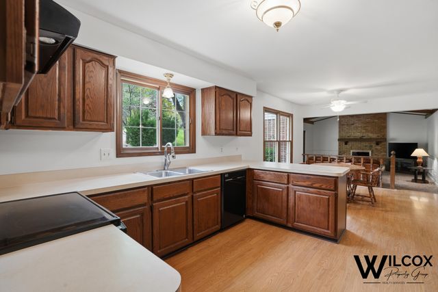 478 Cypress Road, Rochester Hills, MI 48309