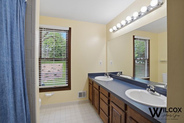 478 Cypress Road, Rochester Hills, MI 48309