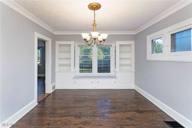 3243 Yorkshire, Cleveland Heights, OH 44118