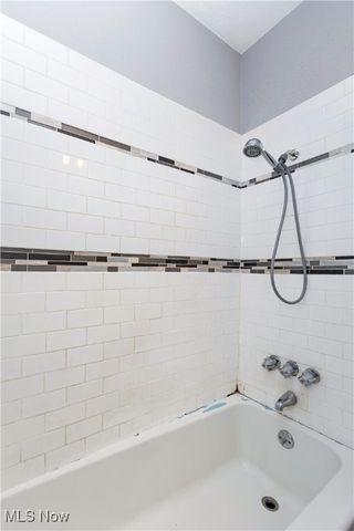 3243 Yorkshire, Cleveland Heights, OH 44118