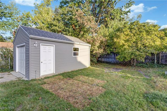 3243 Yorkshire, Cleveland Heights, OH 44118