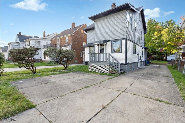 3243 Yorkshire, Cleveland Heights, OH 44118
