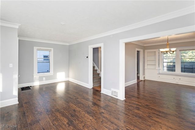 3243 Yorkshire, Cleveland Heights, OH 44118