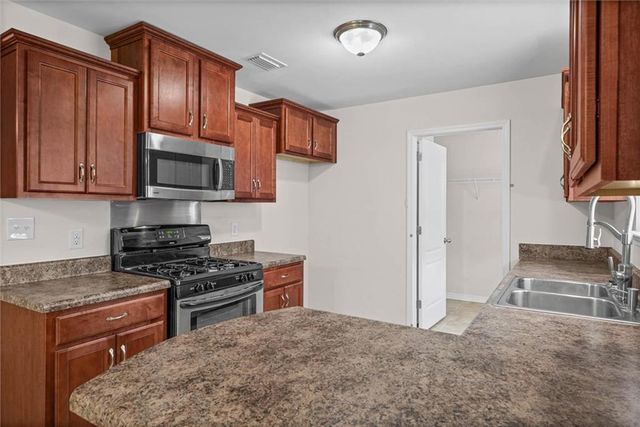 8889 Dawes Oak Drive, Theodore, AL 36582