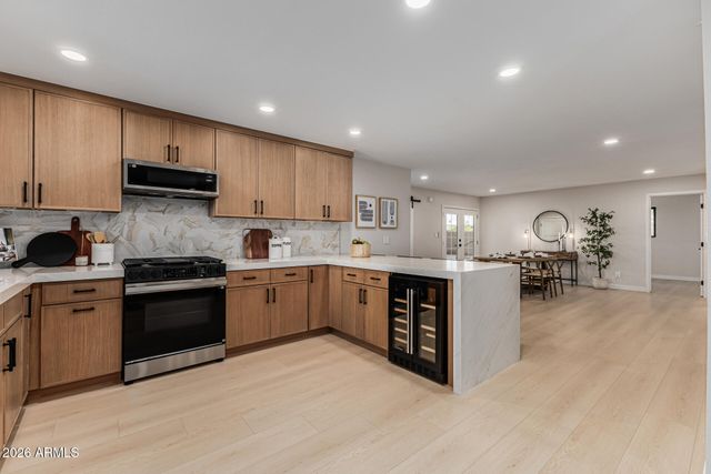 11801 N 37TH Way, Phoenix, AZ 85028