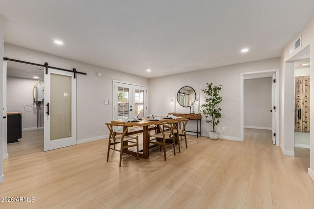 11801 N 37TH Way, Phoenix, AZ 85028