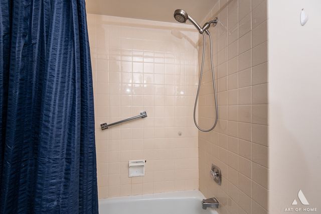 15713 orlan brook Drive 100, Orland Park, IL 60462