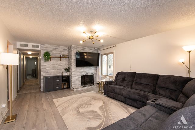 15713 orlan brook Drive 100, Orland Park, IL 60462