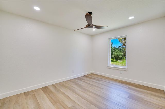 150-151 Star Thistle TRL, Wimberley, TX 78676