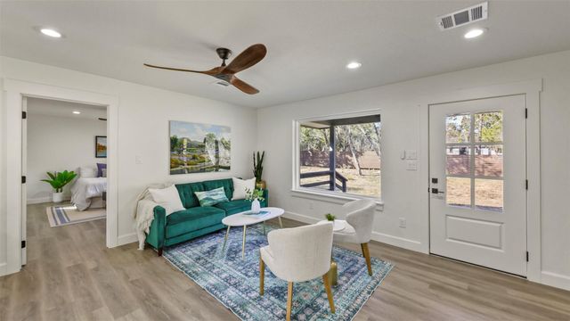 150-151 Star Thistle TRL, Wimberley, TX 78676