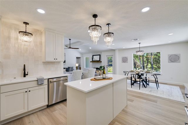 150-151 Star Thistle TRL, Wimberley, TX 78676