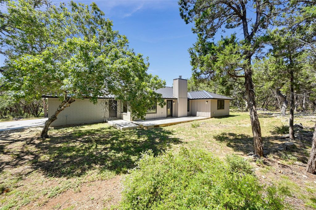 150-151 Star Thistle TRL, Wimberley, TX 78676