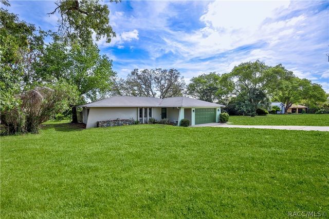 1358 Ivydale Road, Spring Hill, FL 34606