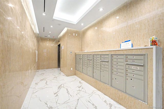 150-02 Northern Boulevard 3G, Flushing, NY 11354