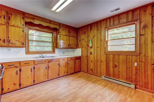 164 Tyre Dodson Road, Reidsville, NC 27320
