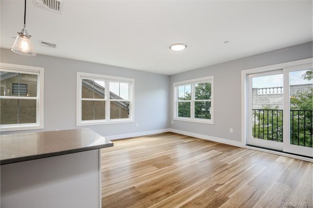 66 Main Street 2F, Dobbs Ferry, NY 10522