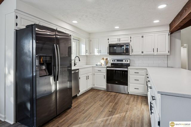 16506 Castelar Street, Omaha, NE 68130