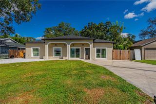 519 W 122ND AVENUE, Tampa, FL 33612