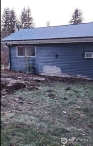 320 Queen Avenue, Pe Ell, WA 98572