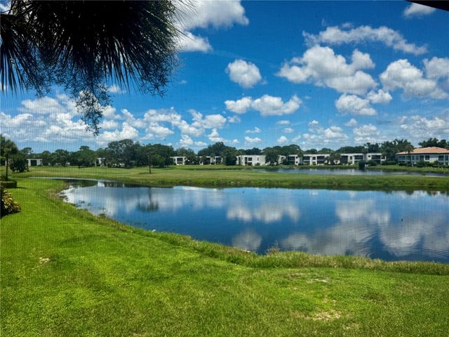 5207 WILLOW LINKS 34, Sarasota, FL 34235