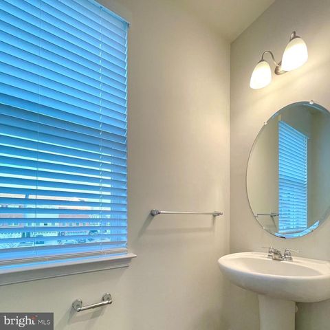 2709 PRINCESS VICTORIA WAY, Mitchellville, MD 20721