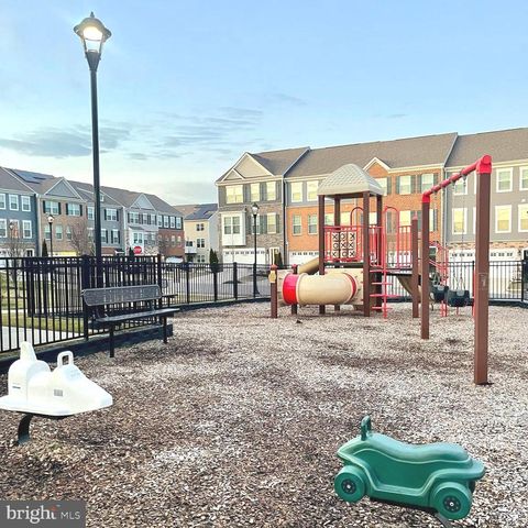 2709 PRINCESS VICTORIA WAY, Mitchellville, MD 20721