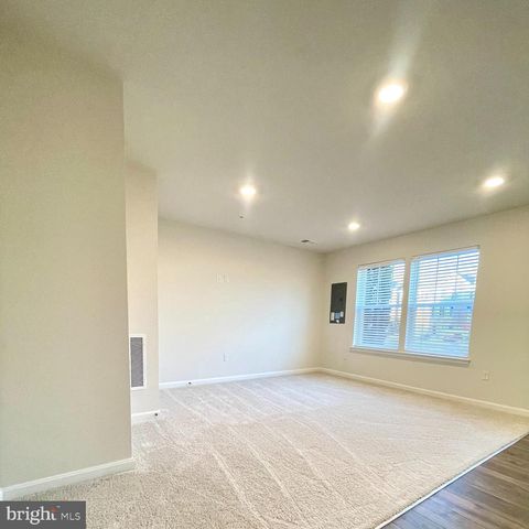 2709 PRINCESS VICTORIA WAY, Mitchellville, MD 20721