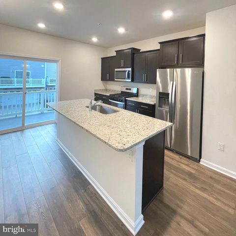 2709 PRINCESS VICTORIA WAY, Mitchellville, MD 20721