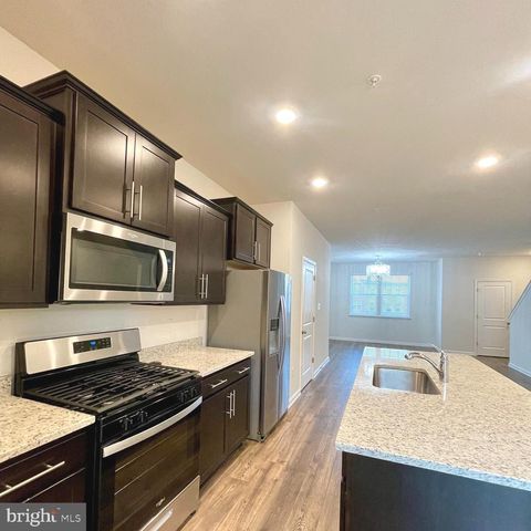 2709 PRINCESS VICTORIA WAY, Mitchellville, MD 20721