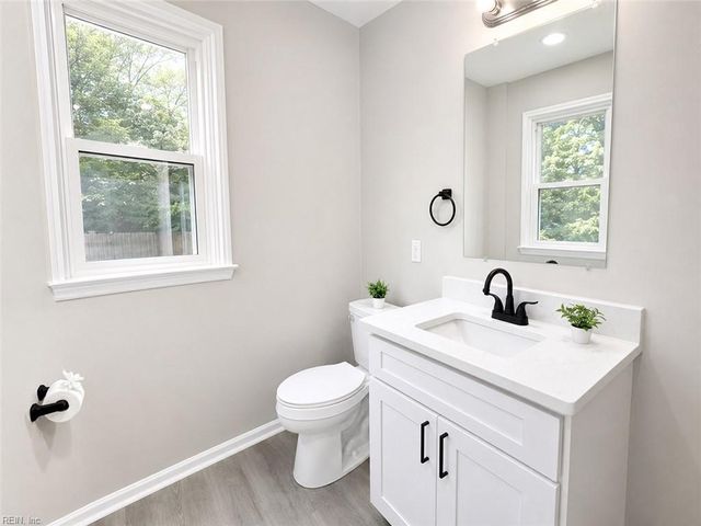 700 Hemlock CRES, Virginia Beach, VA 23464
