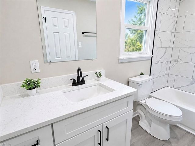 700 Hemlock CRES, Virginia Beach, VA 23464