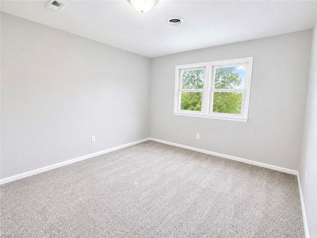 700 Hemlock CRES, Virginia Beach, VA 23464