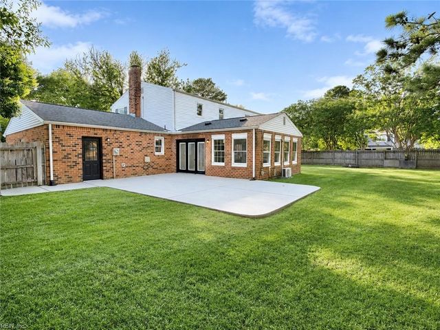 700 Hemlock CRES, Virginia Beach, VA 23464