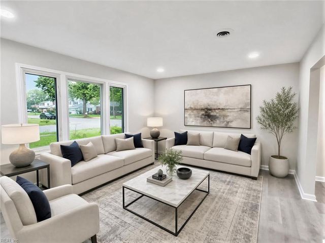 700 Hemlock CRES, Virginia Beach, VA 23464