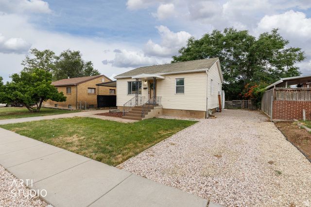 186 W 4800 S, Washington Terrace, UT 84405