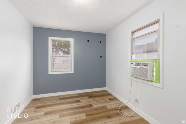 186 W 4800 S, Washington Terrace, UT 84405