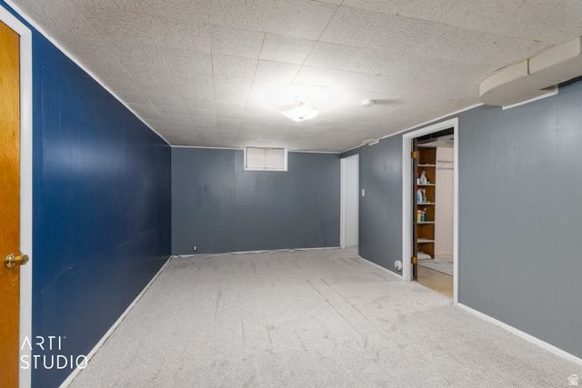 186 W 4800 S, Washington Terrace, UT 84405