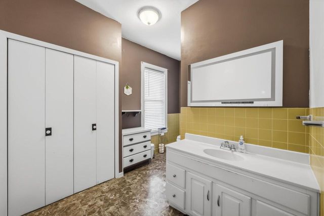 1533 Kentucky AVENUE, Sheboygan, WI 53081