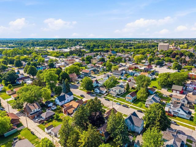 1533 Kentucky AVENUE, Sheboygan, WI 53081