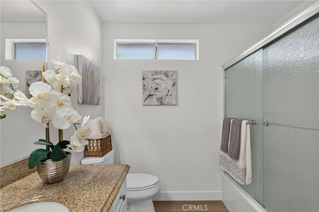 300 W Laurel Avenue, Sierra Madre, CA 91024