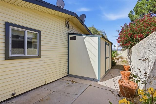 1214 Arapaho Way, Boulder City, NV 89005
